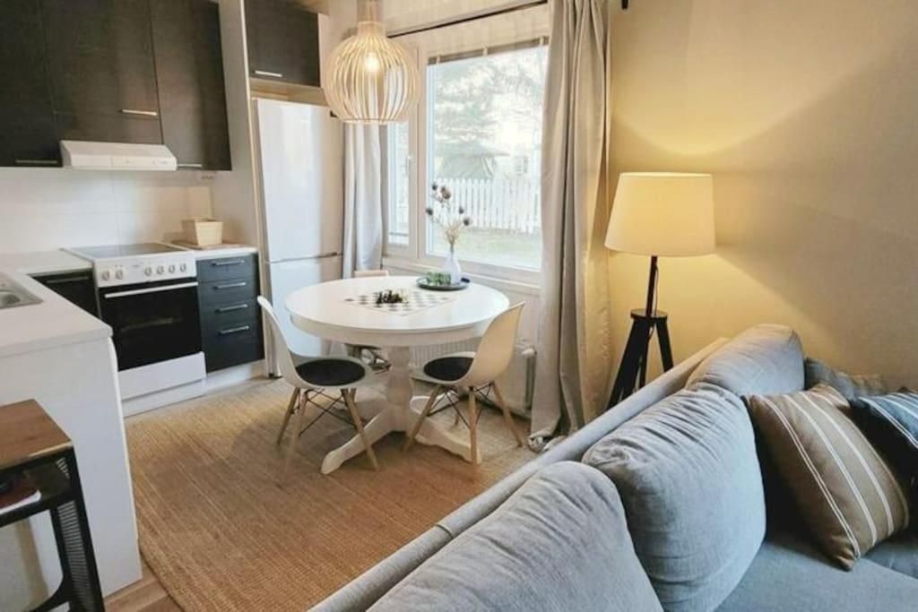 Modern Apartment With Free Parking & Sauna Ylojarvi Eksteriør bilde