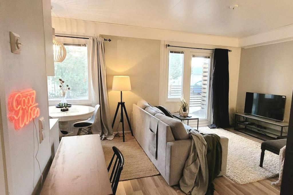 Modern Apartment With Free Parking & Sauna Ylojarvi Eksteriør bilde